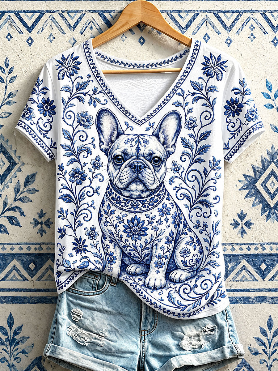 Kvinnors franska Bulldog Floral V-Hack T-shirts