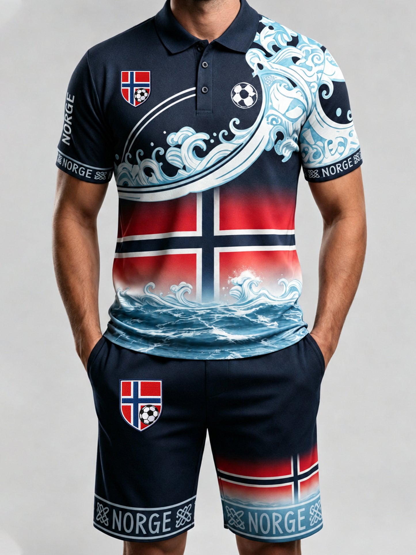 Herrpolotröja med konsttryck och hejande element från en norsk fotbollsmatch
