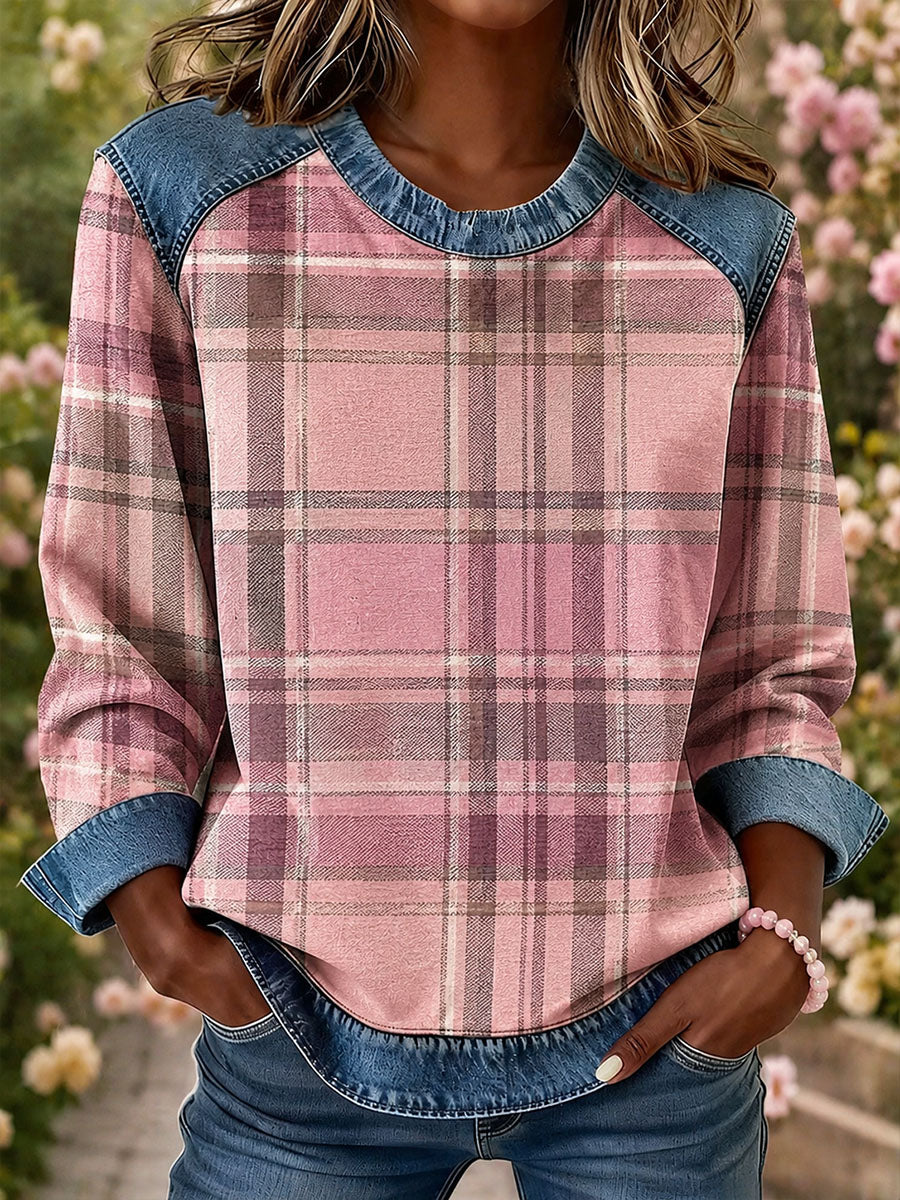 Kvinnlig jeansblus med rutigt tryck och tygtyll