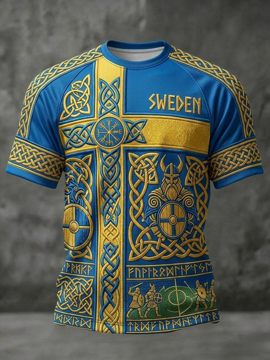 Herrtröja i retrostil med svensk fotbollsmotiv och korta ärmar, år 2026