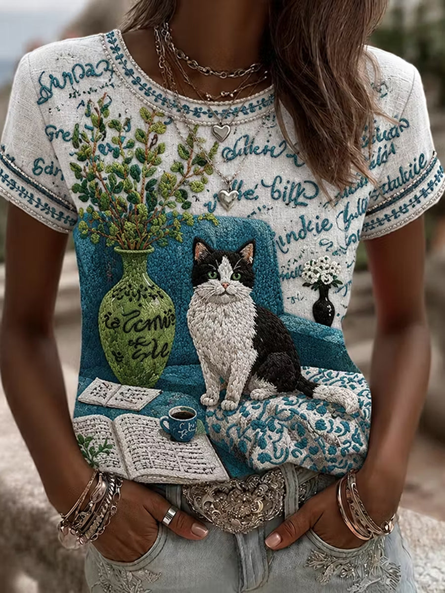 Dammens kattdesign med blommor, linneöverdel med rund halsringning och korta ärmar