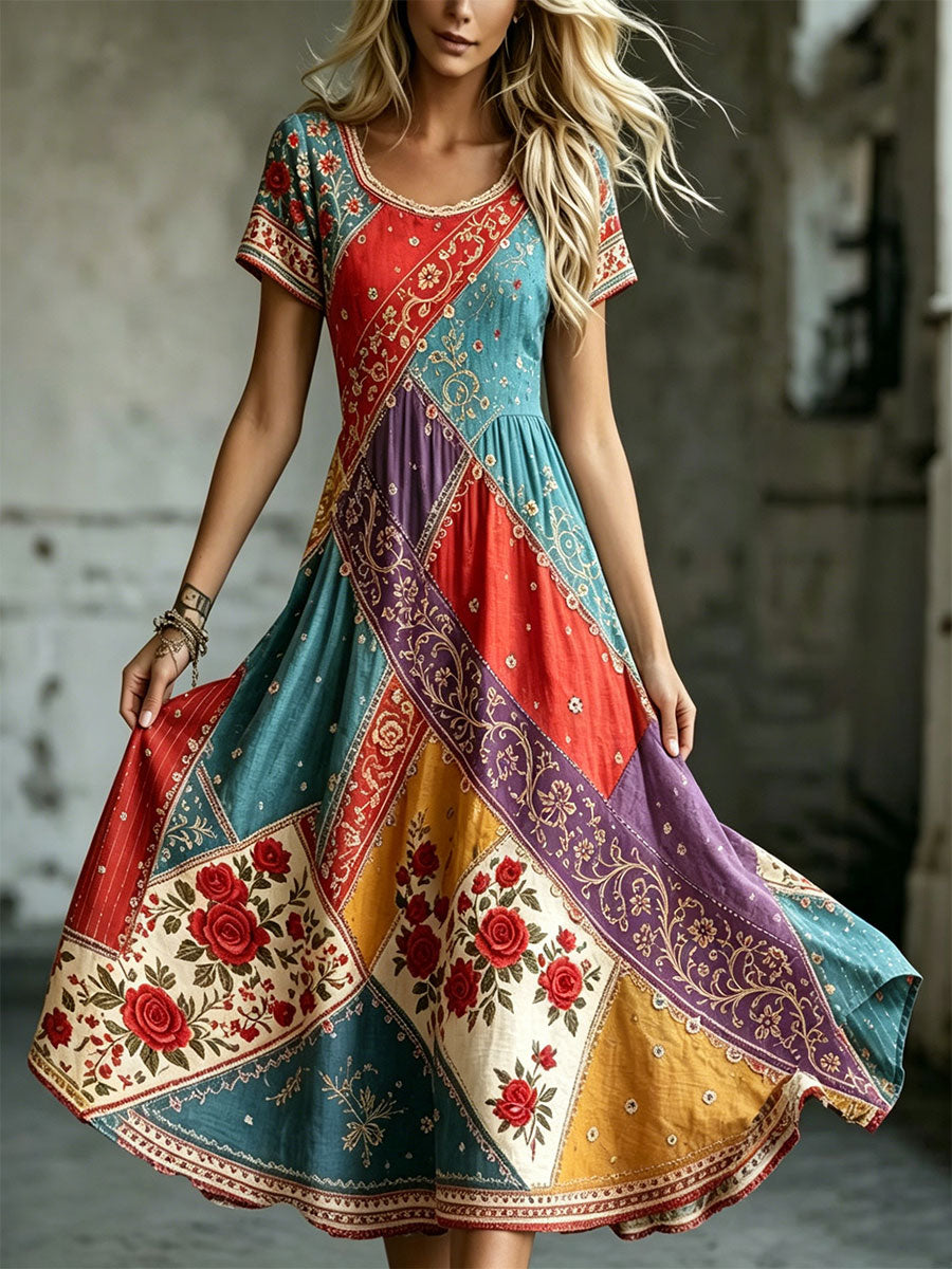 Damsmokdress i elegant bomullslinne med blommönster