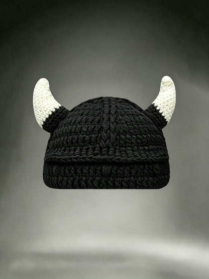 Unisex Viking krigare Horned hjälm inspirerad bekvämt virkat hatt