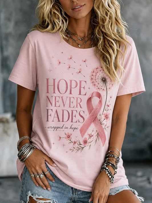 T-shirt med korta ärmar och tryck för att höja medvetenheten om bröstcancer hos kvinnor