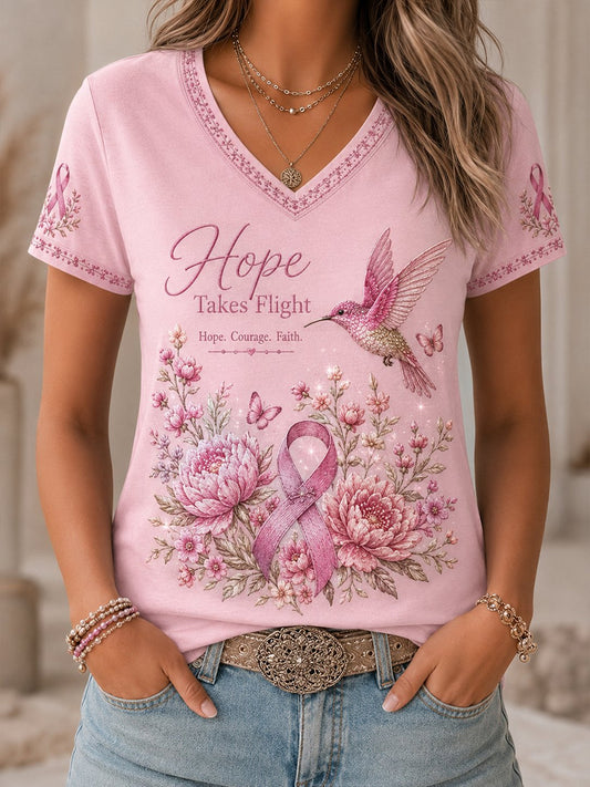 T-shirt med korta ärmar och tryck för att höja medvetenheten om bröstcancer hos kvinnor