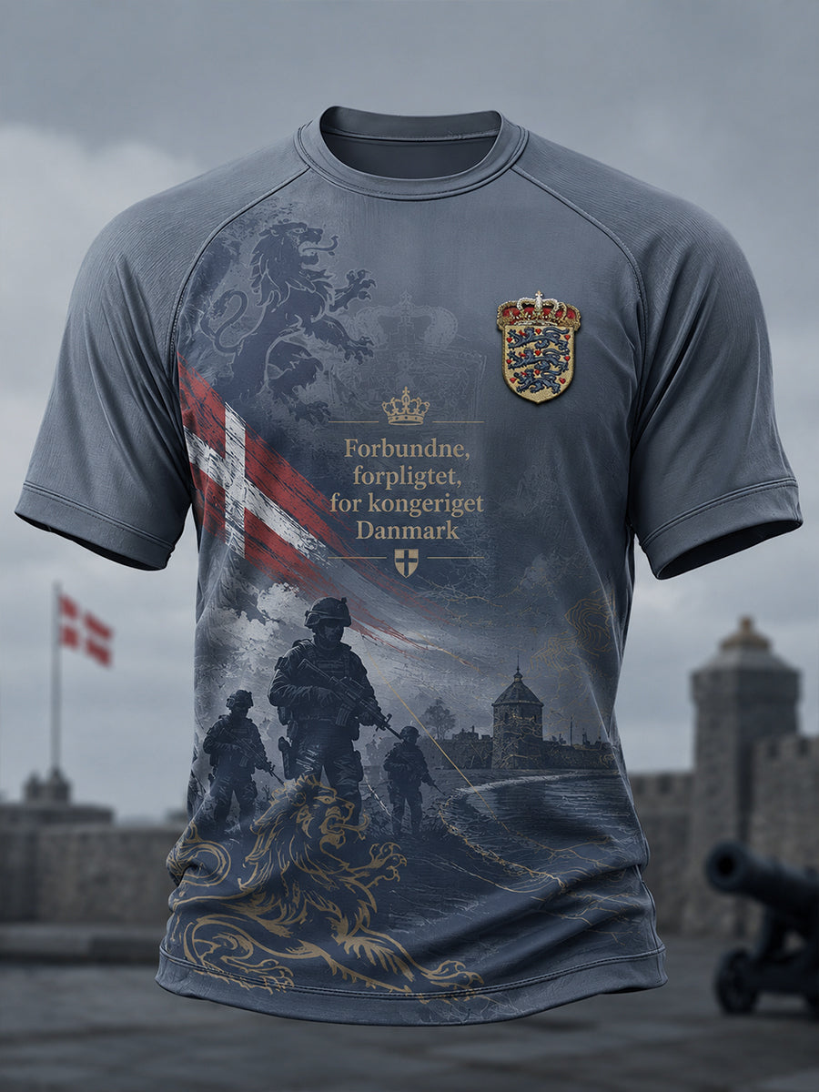 Kort ärm Raglan T-shirt med militär-stil tryckt