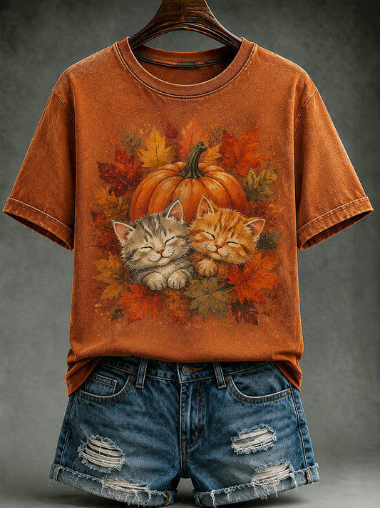 Kvinnors söt hösttröja med katt, lönnblad och pumpa – kortärmad t-shirt