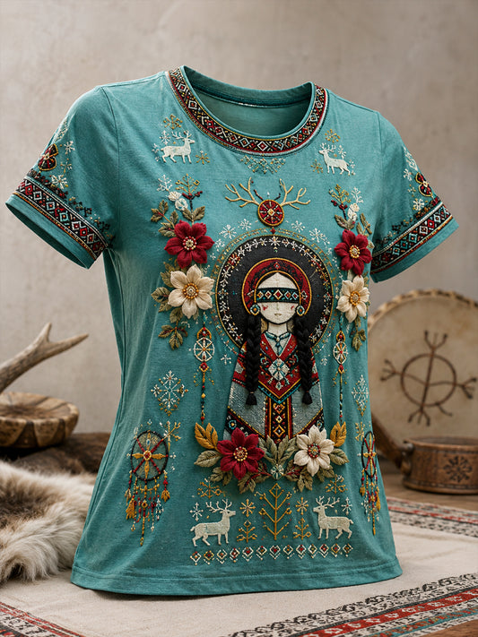 Kvinnorska samiska kulturelement Konst Skriv ut kortärmad T-shirt