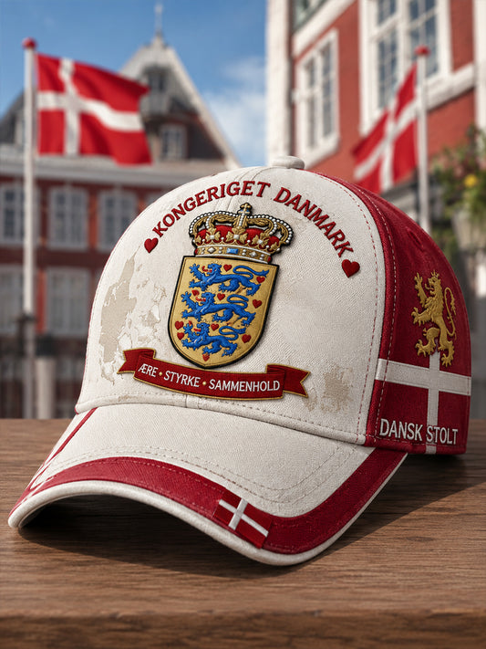 Keps med tryck på det patriotiska flaggtemat
