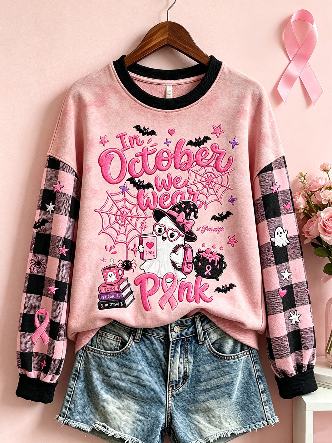 Bröstcancertematisk Halloween-sweatshirt med söt Boo-mönster, tryckt och avslappnad stil