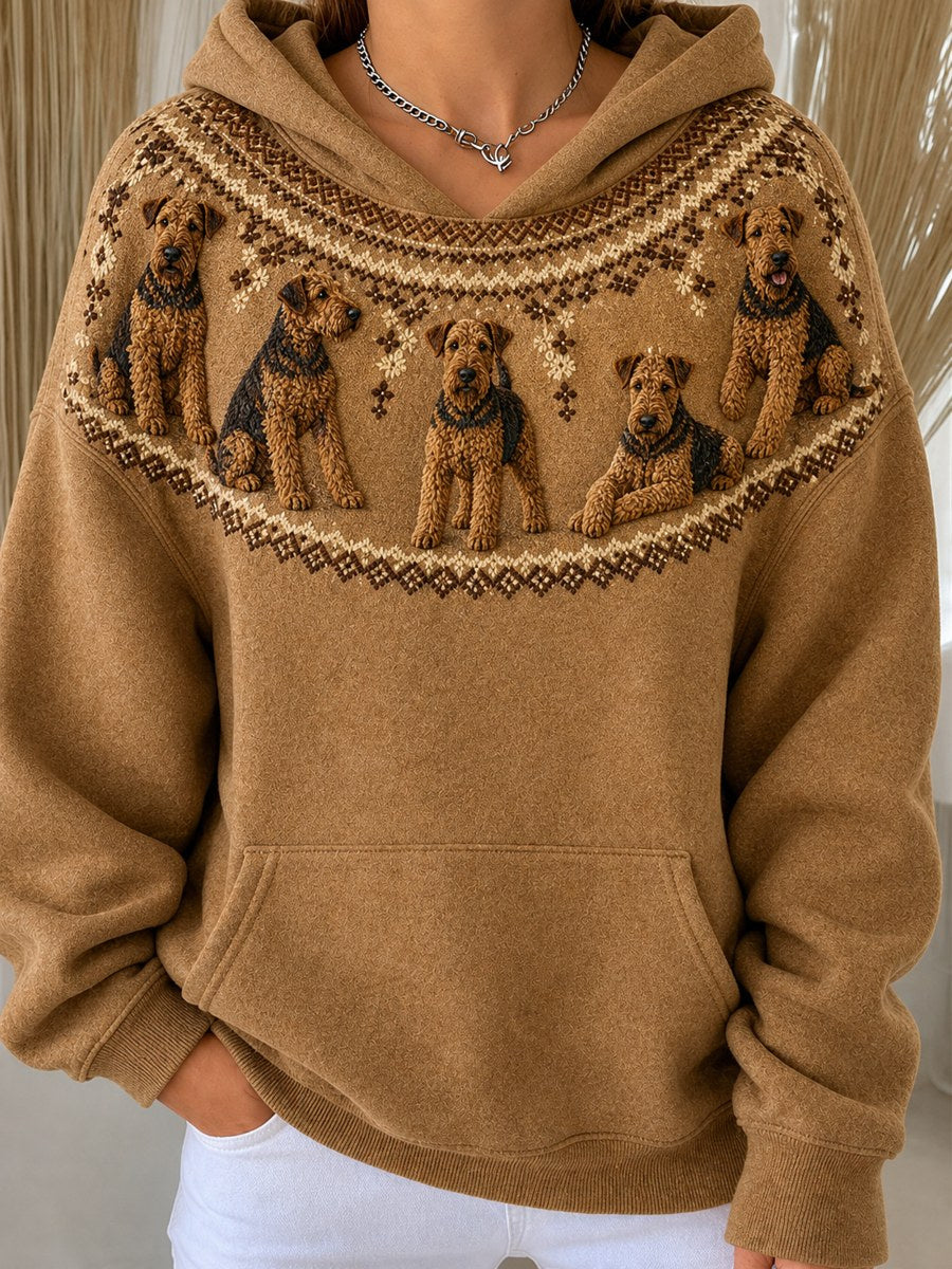 Damhoodie i vintagestil med tryck av Airedaleterrierhundar från Yoke Isle – mysig och bekväm